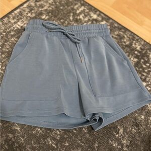 Women’s shorts